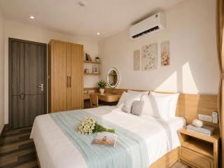 H&M Tropical Stay - 2