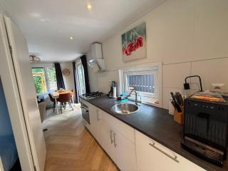 Chalet met eigen buiten jacuzzi Hoenderloo Veluwshof - 8