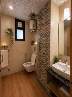 A Cozy Retreat Near Medanta - 4