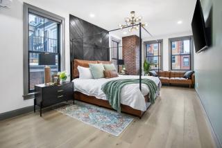 North End 2-Story Penthouse | Prime Location - 0