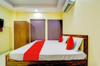 Hotel O by OYO The Happy Land Hotel & Cafe - 8