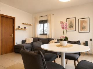 Sea & Shuk - Tel Aviv Beach Residence with Mamad - 1