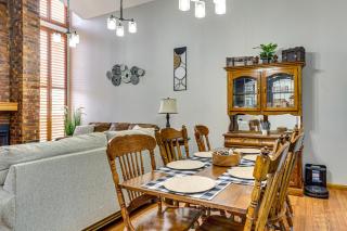 Patio & Courtyard! Elk City Townhome - 2