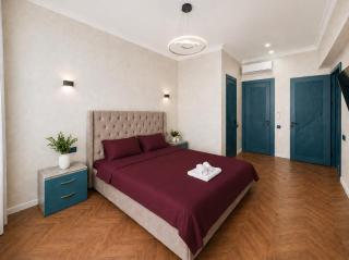 Metropole Люкс с окна видны горы - 9