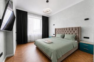 Metropole Люкс с окна видны горы - 7