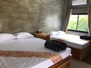 Yaowarate Sport Club and Resort ไร่เยาวเรศ - 4