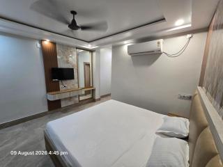 Sonthalia Guest House - 2