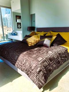 Luxury Gold & Platinum Condo in Downtown Miami! - 9