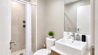 Modern Rosebank Loft Next to Mall and Gautrain - 4