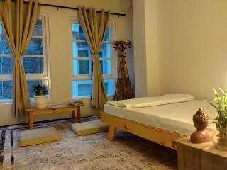 Alpa Vaas-Town House - 2