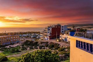 Authentic Moroccan Apartment with Sea View - 3