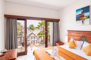 Azure Bay Sanur - 2