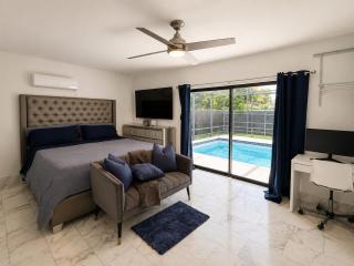 Casa Celeste - Chic and Serene Miami Villa - 7
