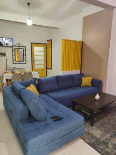 Bel Appartement avec terrasse - Proche Palais Ahmed Bey - 2