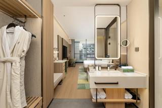 Holiday Inn & Suites Nanchang Bayi Square - 8