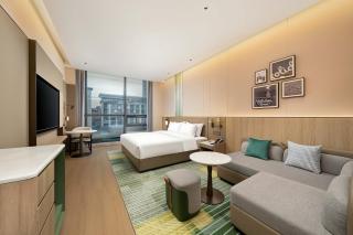 Holiday Inn & Suites Nanchang Bayi Square - 5