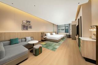 Holiday Inn & Suites Nanchang Bayi Square - 3
