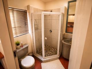 Kingsgate Guest House - 5