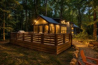 Petite Retreat at The Retreat at Water's Edge - 9