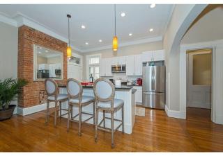 Classic Elegant 2 Bedroom 2 Bath near Eden Park - 7