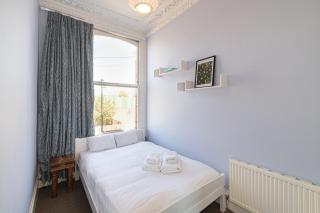 Charming 2Bed Flat in the Heart of Brixton - Pass the Keys - 8