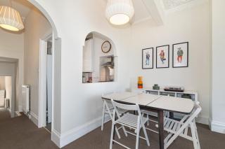 Charming 2Bed Flat in the Heart of Brixton - Pass the Keys - 2
