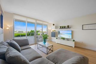 Golden Bay 302 - 6