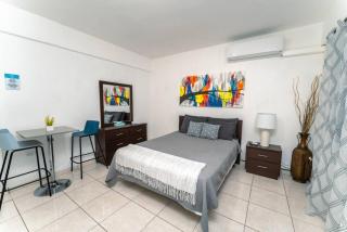 Green Studio 1 - just 7 min drive to the beach - 8