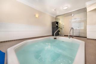 Best Western Plus Columbia River Hotel - 6
