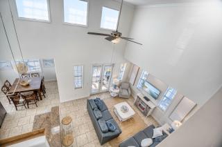 Sand Dollar- Perfect Location on Anna Maria Island - 5