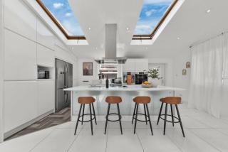 Sleeps 6 Free Parking & Ev charging Town centre - 5