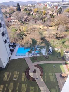 The Regency Apartment 603 - 3