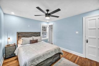 Cozy 3BR Tudor Home w Spacious Backyard - 8