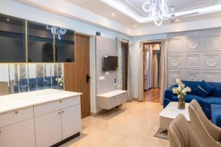 Belmont by RedOlive 3BHK 30min DLF Cyber City - 1