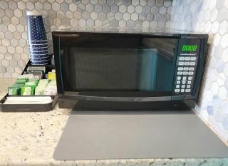 301 - Newly updated charming and cute one bedroom - 2