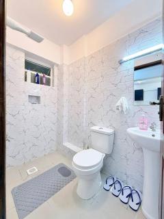 Cozy Grand midtown apartments 10 minutes to CBD - 4