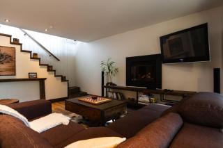 Chalet Paradis Moustier with Lakefront, Private Spa & Games - 3