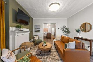 Home in Chittenden Ave, Columbus Ave - 0