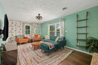 Lakefront - Grill - Bunk Beds - Sleeps 6 - 9