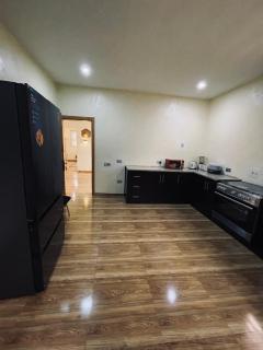 Penthouse - 15 mins from International Airport - 9