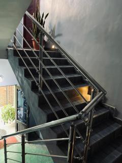 Penthouse - 15 mins from International Airport - 6