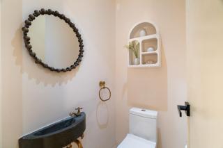 ODS25 - Colorful Tropical Escape, Private Pool and Walk to Beach - 3