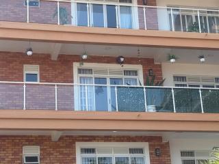Lake Victoria Garden Apartment - 4