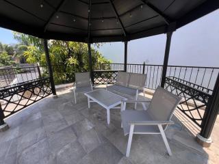 Spacious Home with Terrace & BBQ - 2