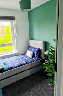 Spacious 5BR house - 2