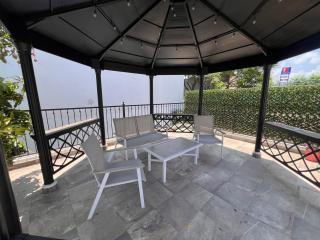 Spacious Home with Terrace & BBQ - 8
