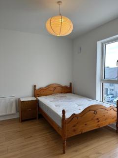 Large 4 bed flat public transport and car park - 6