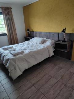 Casa en las sierras de Córdoba con Deck , Parrilla y estacionamiento - 1