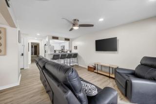 Indoor/Outdoor Pools!! Hot Tub! Steam Room! Sauna! - 8