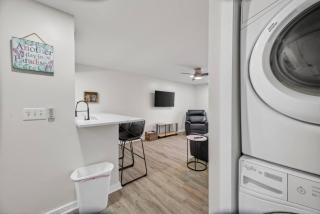 Indoor/Outdoor Pools!! Hot Tub! Steam Room! Sauna! - 6